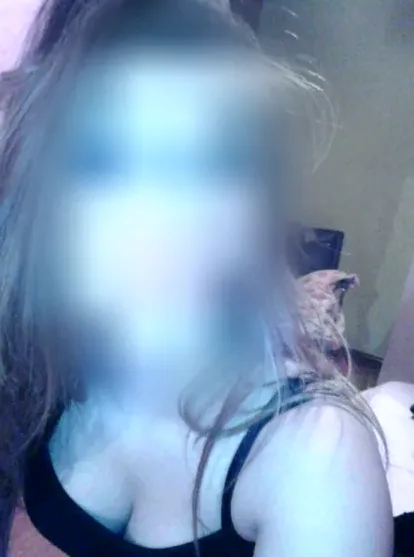Amalie, 25