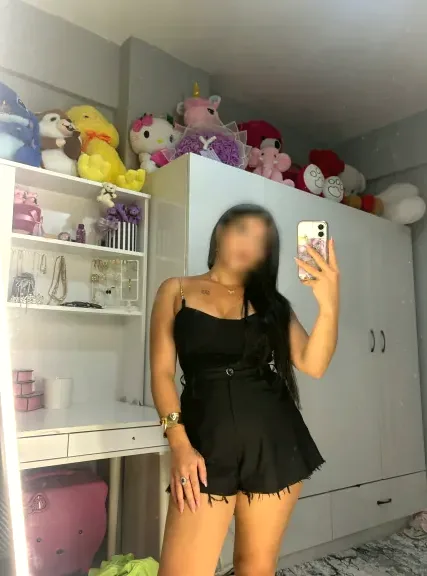 Aya, 27