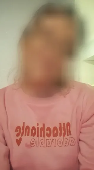 Clara, 38