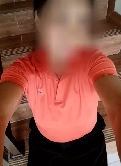 Ellie, 40