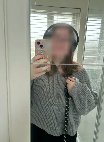 Winnie, 23